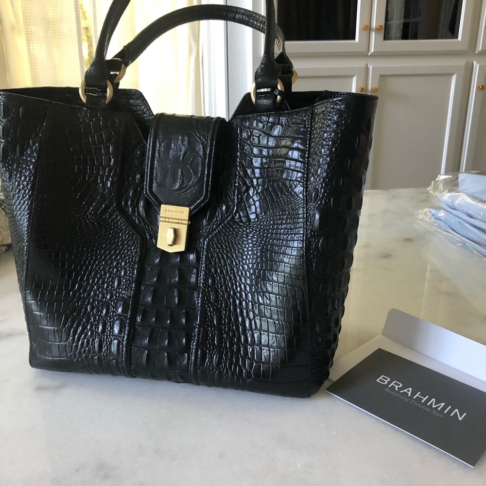 EUC Brahmin black Diana bag Authentic with papers